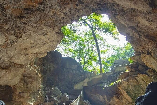Jindhagada Trek - Caves, Rock Formations, and Slow-Paced Trekking Skills
