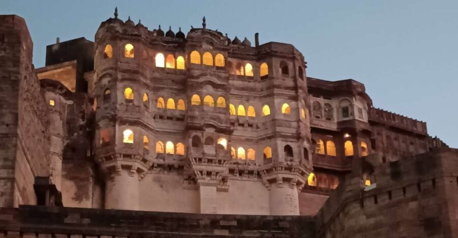 Jodhpur: Guided City Tour - From fort energy to Toorji Ka Jhalra stepwell calm