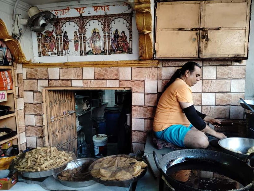 Jodhpur: Heritage Walking Tour - Local snacks: how to eat smart without slowing the group
