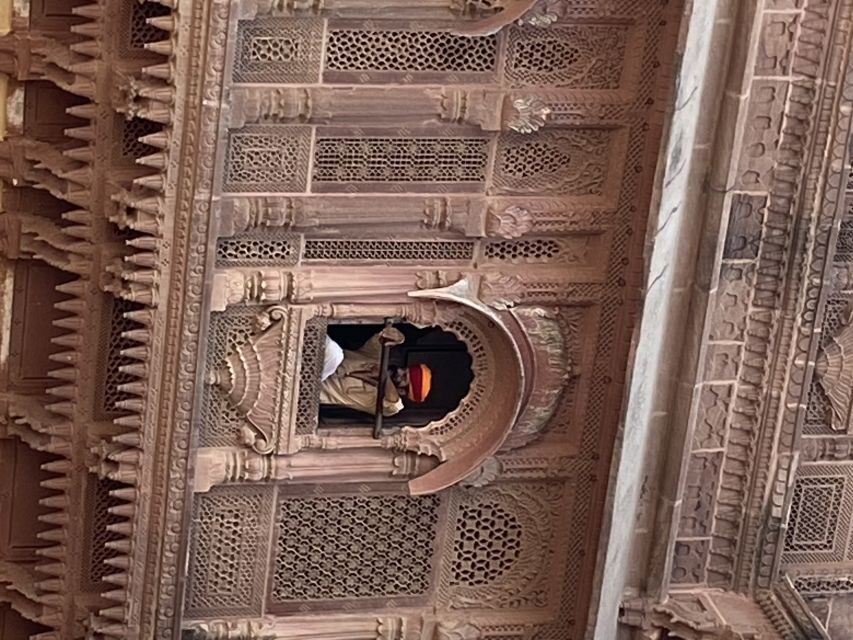 Jodhpur: Mehrangarh Fort and Blue City Private Guided Tour - Jaswant Thada and Pachetia Hill: royal calm, then a Blue City panorama