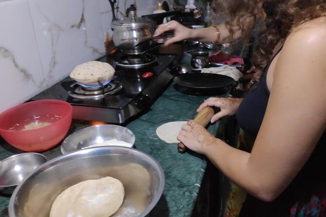Jodhpur Private Cooking Class With Family - What You Cook: chai, papadam, Jeera rice, roti, and two veg curries