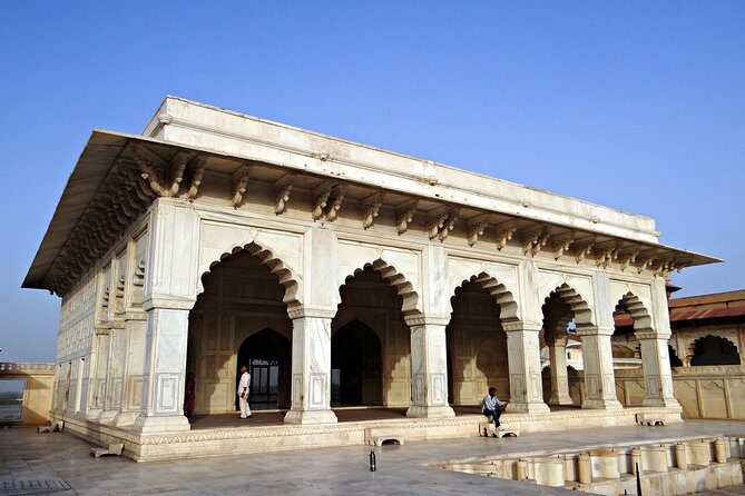 Journey to India's Heart: 7-Day Golden Triangle Escape - Delhi Day 2: Old Delhi vs New Delhi, Plus the Monument Roll Call
