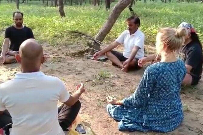Karma Yoga and Meditation - Getting There: Nature Area, Small-Group Energy, and Morning Calm