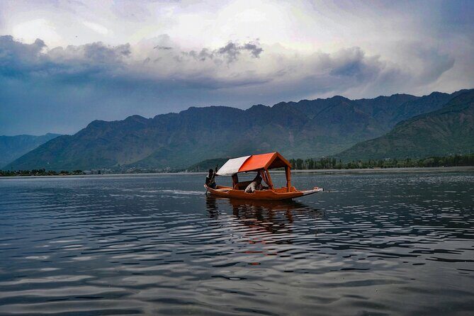 Kashmir Ladakh Tour - Gulmarg day: a “big views, low complication” stop