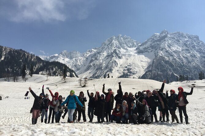 Kashmir - Paradise on Earth (6Days 5 Nights) - How the Tour Actually Feels: Guide, AC Vehicle, and a Private Group