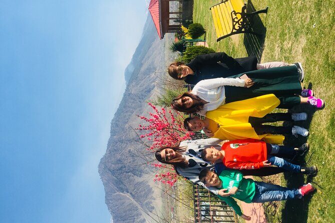 Kashmir - Paradise on Earth (6Days 5 Nights) - Price and Value: Is $495 Per Person Fair for 6 Days?