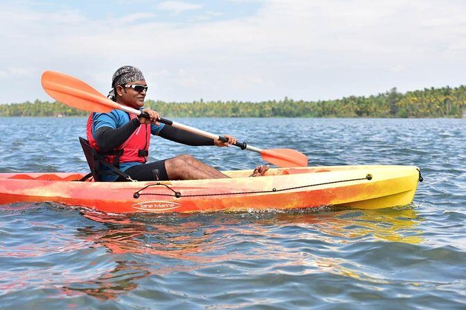 Kayaking to the Black Devil Snail Sandbar Island in Paravur Lake near Varkala - Key highlights at a glance