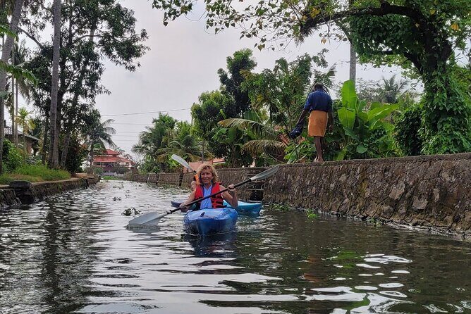 Kerala Backwater Village Kayaking Tour: Alleppey - Chennamkary: Paddy Canals, Nature Around the Edges
