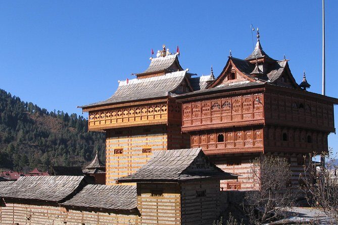 Kinnaur And Spiti Tour Package - Delhi to Shimla on an AC chair class train