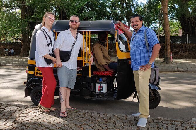 Kochi Tuk Tuk Local Tour - Fort Kochi Beach, Dutch cemetery, and St. Francis Church