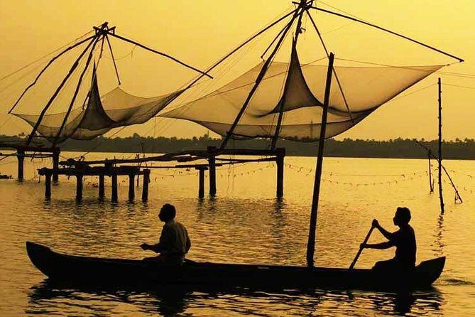 Kochi Tuk Tuk Tours - Fort Kochi start: Chinese fishing nets vibes and the church cluster