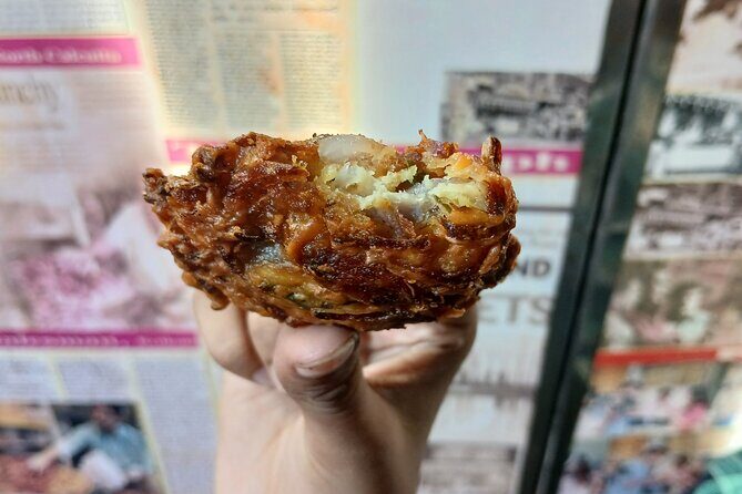 Kolkata Midtown Madness- A Street Food & Nightlife Tour - New Market chaat crawl: Phuchka, Jhaal Muri, Aloo Tikki, and Dahi Phuchka