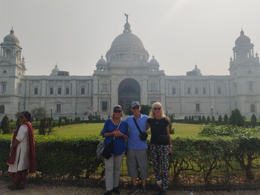 Kolkata: Private Tour of City of Joy with Licensed Guide - Victoria Memorial Hall: the Taj of the Raj and what to notice