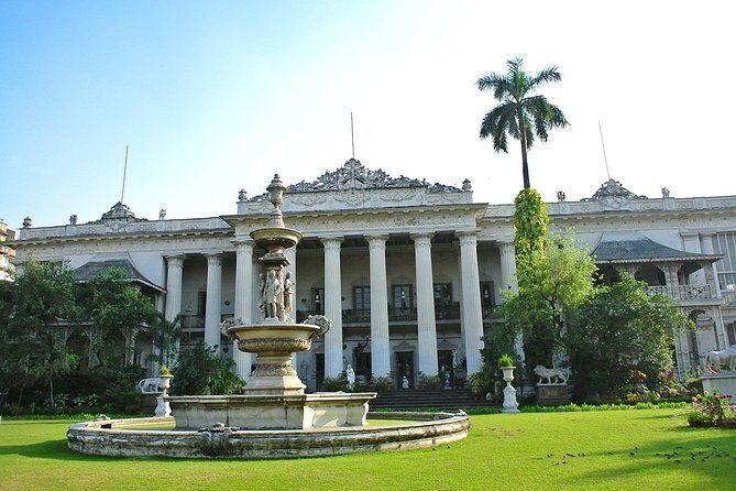 Kolkata - Sounds and Sights - Private Full Day City Tour - Parashnath Jain Temple: A Breather With Religious Depth