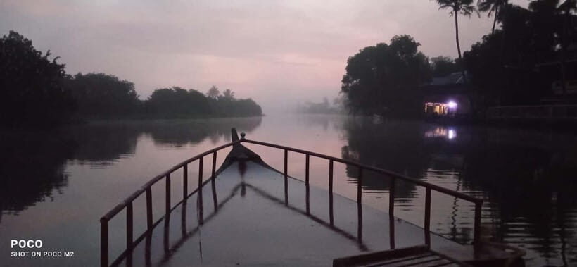 Kumarakom: Sunset Cruise with Village Life and Local Food - Should You Book This Kumarakom Sunset Cruise?