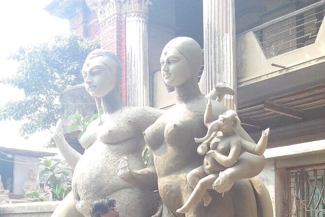 Kumartuli - Where the Gods come to Earth - Eco-friendly idols: recycling sounds simple, until you see the tradeoffs