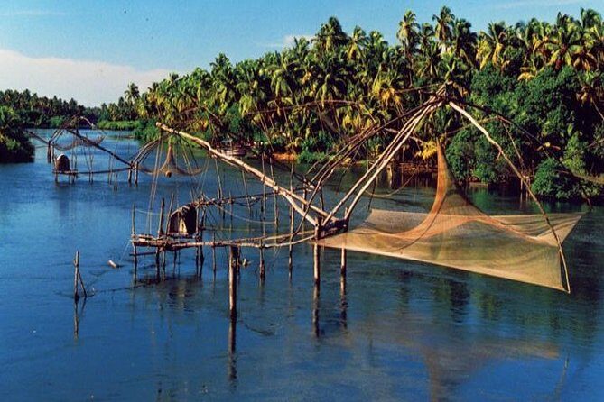 Kumbalangi Village Sightseeing Tour - Kumbalangi’s backwaters and nets: what you’re really seeing