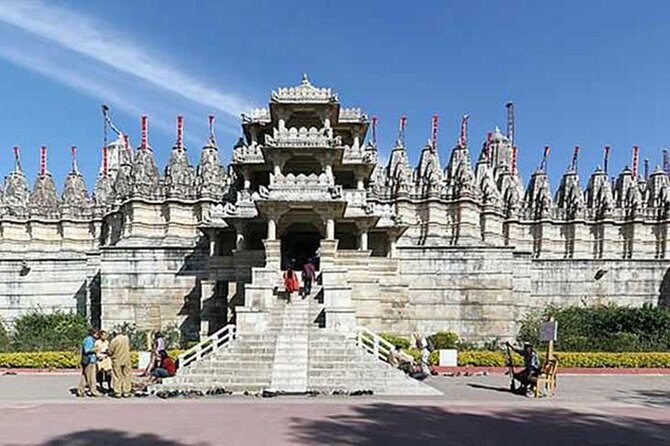 Kumbhalgarh and Ranakpur sightseeing Private Trip All Inclusive - From Udaipur to Kumbhalgarh and Ranakpur: the easy one-day plan