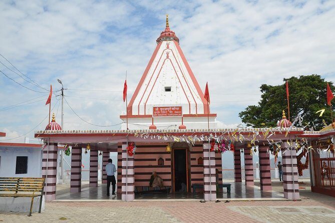 Kunjapuri Temple Sunrise Trek With Professional Guide - The trek up: what you’re really signing up for