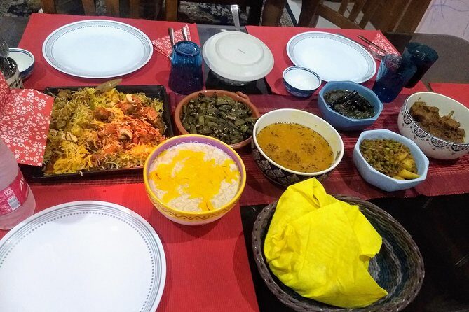 Learn 5-6 & Eat 9-10 Veg & Non-Veg Authentic Dish in a Delhi Home - Food as Culture: Conversations While You Cook
