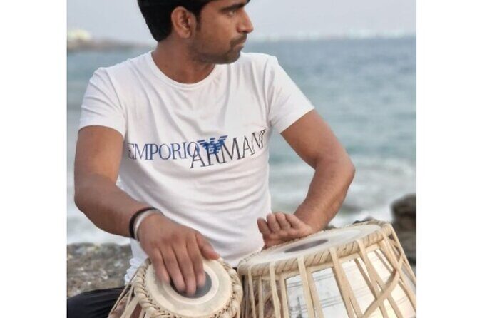 Learn to play a traditional indian instrument in Varanasi! - Key highlights before you go