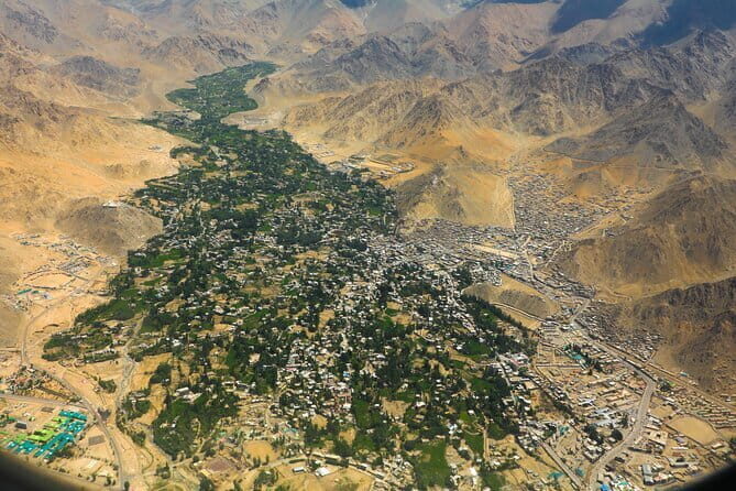 Leh Ladakh Circuit - Trans Himalaya - Entering Leh on Day 1: acclimatization plus easy city icons