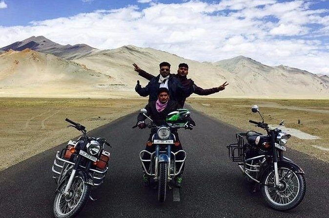LEH LADAKH TOUR (5 Nights /6 Days) - The monastery circuit: Shey, Thiksey, Hemis, and Stok in one day