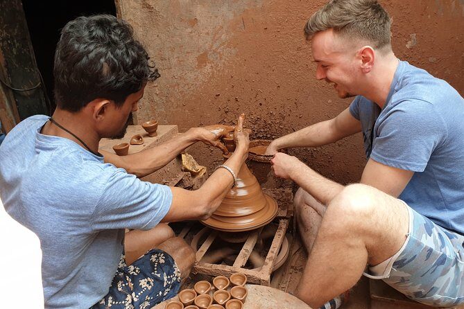 Life In Dharavi: A Guided Tour Of Dharavi Slum - Practical tips so the experience stays comfortable