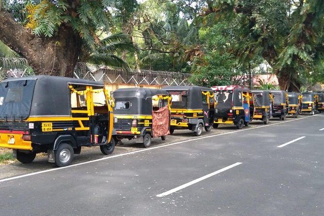 LITTLE KOCHI TUK-TUK TOURS With Pickup from Cruise Ships - Stop 2: Fort Kochi Beach for sea air and a reset