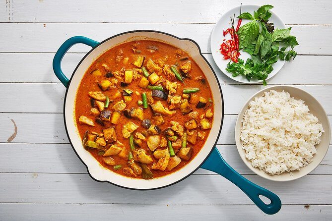 LIVE cooking experience from India - How a Mumbai cook-at-home class actually works
