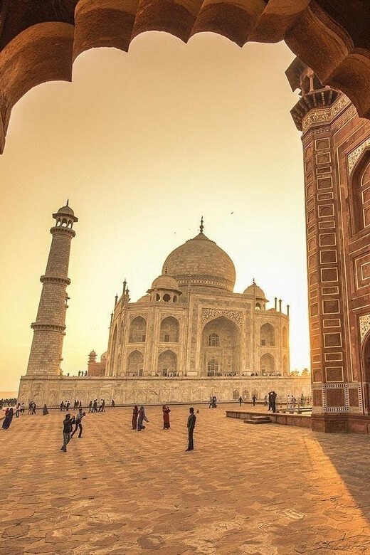 Local Agra: Private Taj Mahal Sunrise & Agra Guided Tour - Should you book Local Agra: Private Taj Mahal Sunrise & Agra Guided Tour?