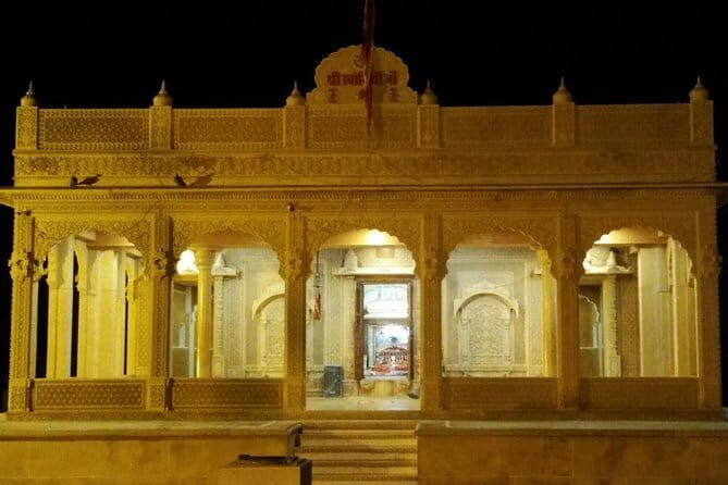 Luxury camping with cultural program in Thar Desert of Jaisalmer - Day 2: Breakfast, Check-Out, and the 10:00 am Return
