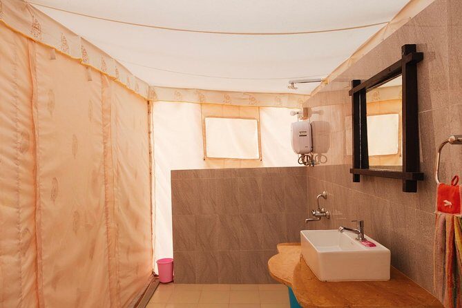 Luxury Overnight Camping Jaisalmer - Camel Safari to the sand dunes: the main event, twice the fun