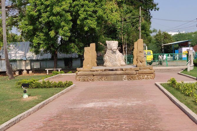 Mahabalipuram and Kanchipuram Day trip from Chennai by Private car with Guide - Price and What You’re Actually Getting for $129