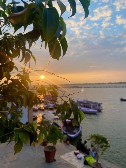 Marigold Boat trip to feel Kashi - Key things you’ll notice on this Feel Kashi boat trip