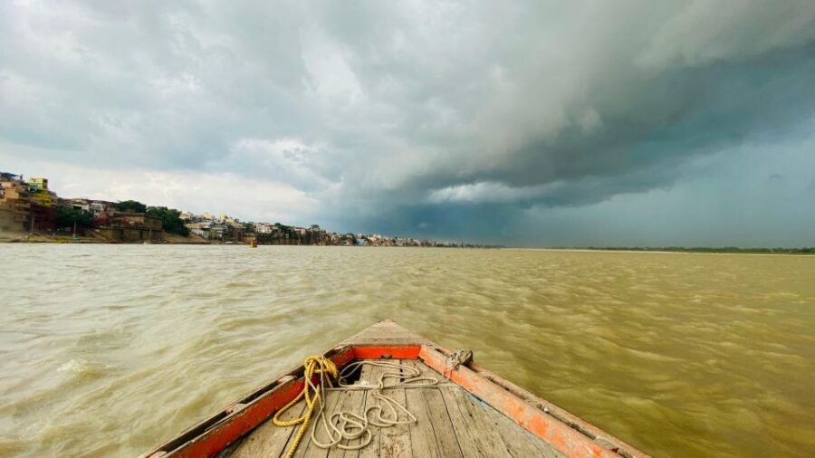Marigold Boat trip to feel Kashi - Riverside palaces: the beauty is real, and it’s not just decoration
