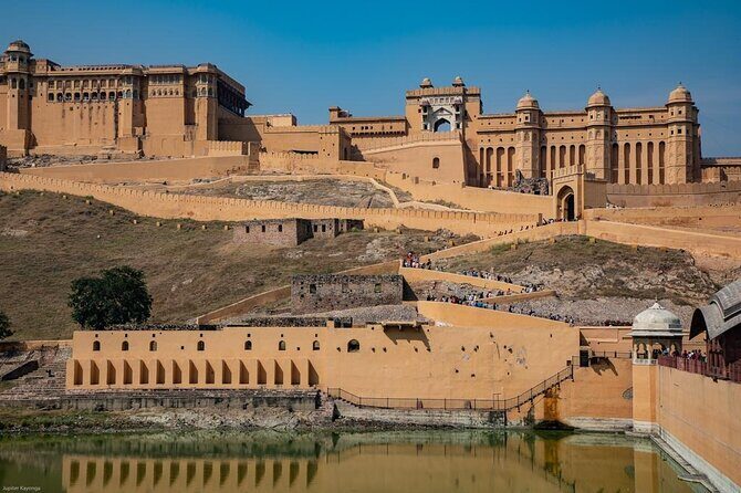Marvelous 4 Days Golden Triangle India Tour ( Delhi-Agra-Jaipur) - Day 1 in Delhi: India Gate, Lotus Temple, Qutub Minar, Humayun’s Tomb