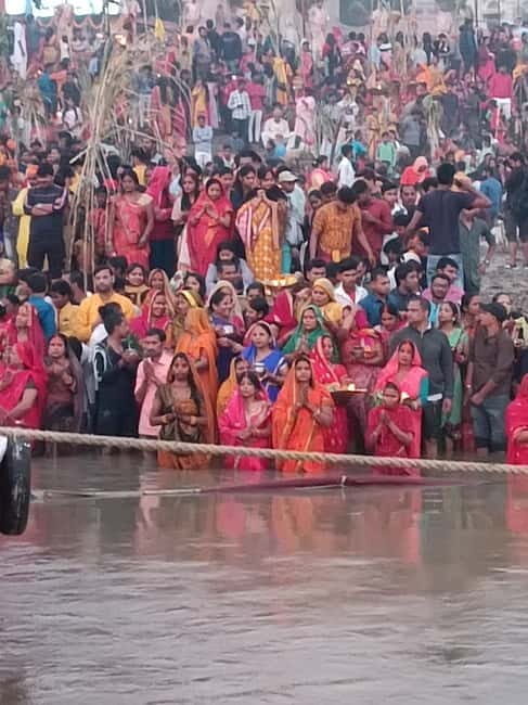 Morning Tour Varanasi - Lolark Kund: a short stop that adds a different angle