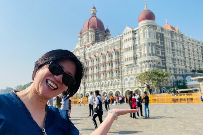 Mumbai 3 days package - Sightseeing, Food, Shopping, Slum, Bollywood & Kanheri - What this 3-day Mumbai mix is really good at