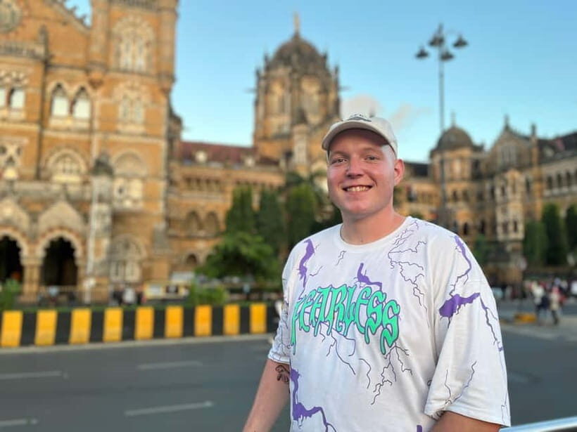 Mumbai: 5 Hours Private City Sightseeing Tour with Guide - Haji Ali Dargah: a possible addition when your route allows it