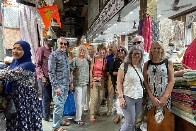 Mumbai Bazaar Walking Tour - Your 3 to 4 hours: how the pace actually works