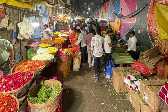 Mumbai Bazaar Walking Tour - Crawford Market: your launchpad in Fort area life