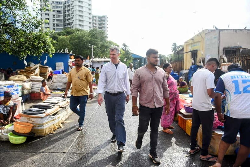 Mumbai by Dawn: Market Tour of Flowers, Fish, and More - Why the Dawn Start Makes This Tour Worth It