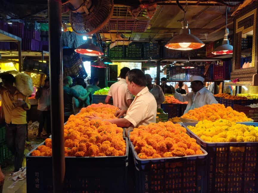 Mumbai by Dawn: Market Tour of Flowers, Fish, and More - CSMT: A Landmark Station With Architecture You Can Actually Read