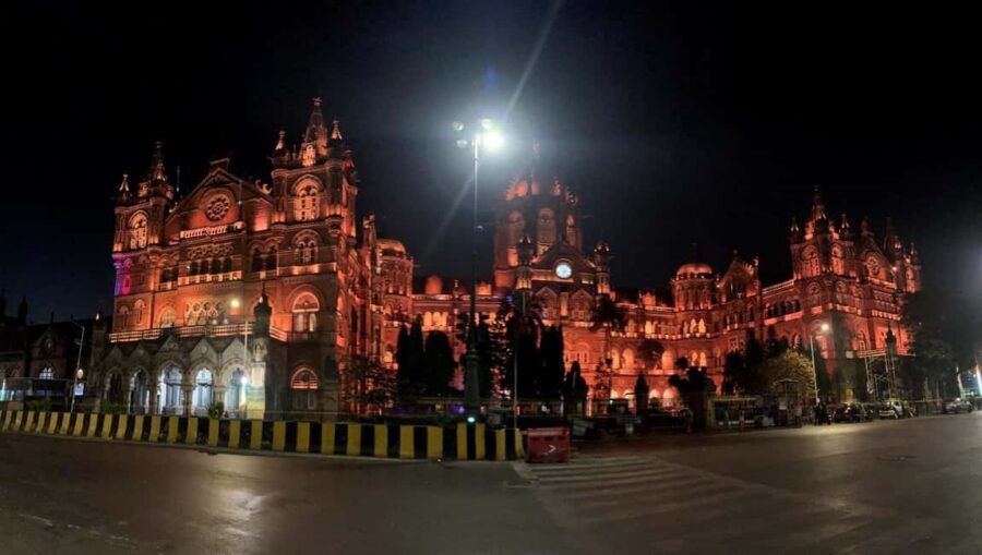 Mumbai by Night: Private Iconic Sights Tour with Transfers - Key Points You’ll Care About