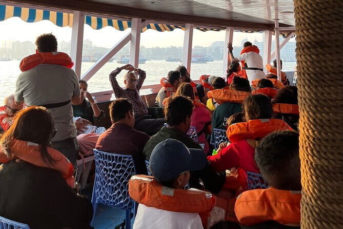 Mumbai City Sightseeing and Elephanta Caves Tour - Elephanta Caves: UNESCO carvings, Shiva detail, and monkey energy