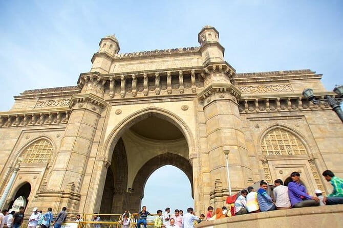 Mumbai City Tour with Licensed Guide and Lunch - The Brihanmumbai Municipal Corporation Building: Civic Mumbai