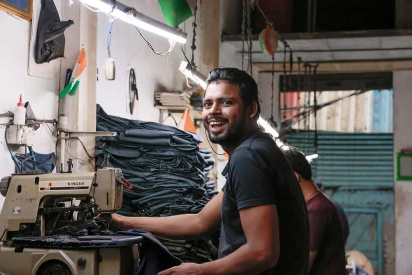 Mumbai: Dharavi Slum Guided Walking Tour by 1st Female Guide - Meeting point, Dhobi Ghat, and the short transfer ride