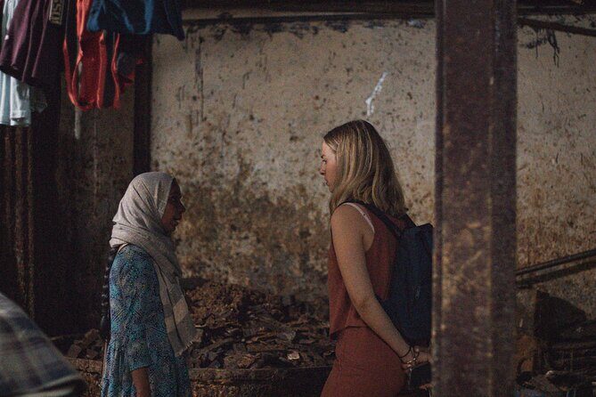 Mumbai Dharavi Slum Tour With Local English Guide - Your guide’s role: stories, context, and how respect shows up