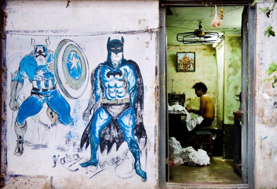 Mumbai Dharavi Slum Tour With Local English Guide - Price and value: why $7 can make sense here